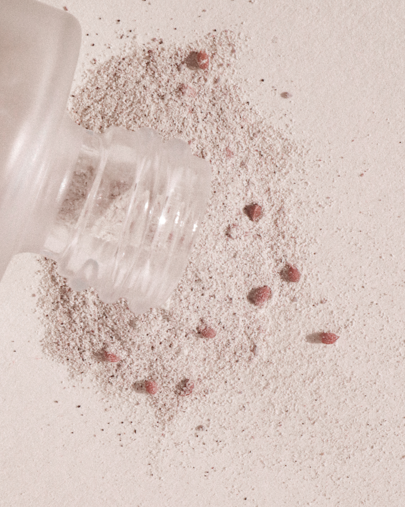 Gentle exfoliating powder